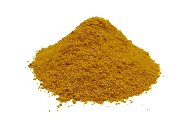 Χύμα μείγμα Turmeric Chai Elixir Renteana με κουρκουμά, τζίντζερ, κάρδαμο και γλυκόριζα σε συσκευασία. Loose leaf Turmeric Chai Elixir golden superfood blend.